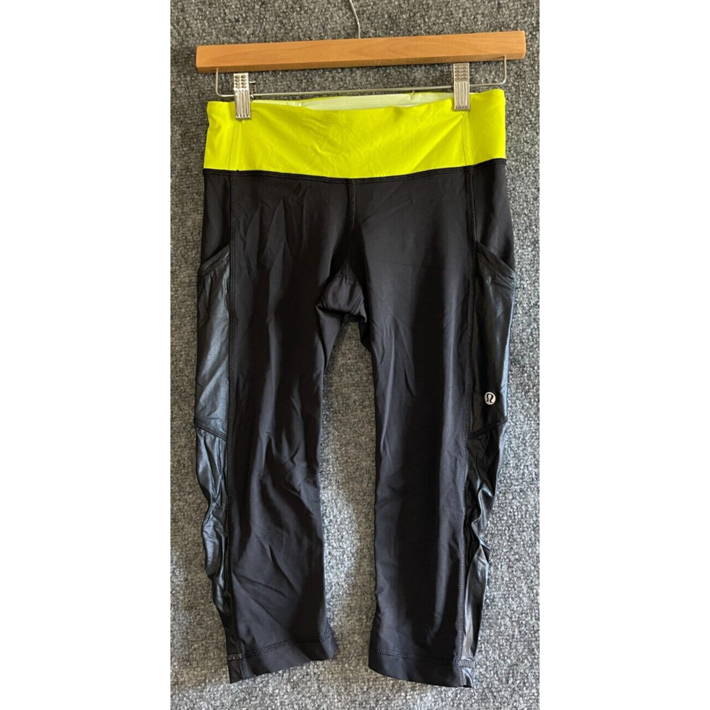 Lululemon Womens 4 Run Crop Faux Leather Detail Neon Black
